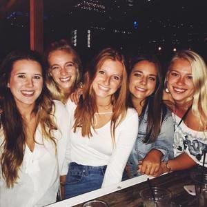 Meet your Posher, Molly